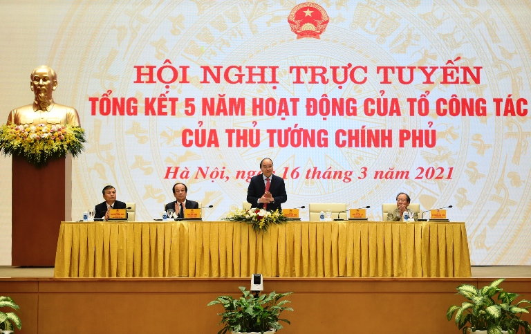 Thủ tướng Nguyễn Xuân Phúc chủ trì Hội nghị trực tuyến tổng kết 5 năm Tổ công tác của Thủ tướng Chính phủ